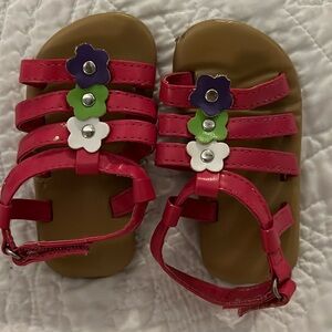 🥳 5 for $10 🥳 9m flower sandals